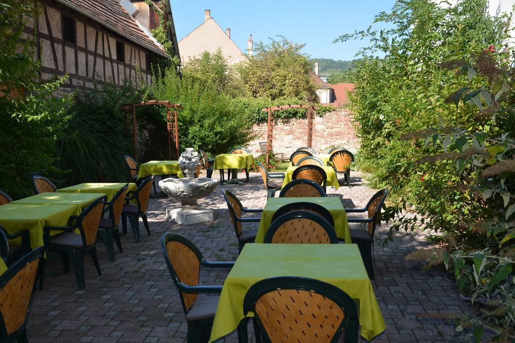 Logis Hotel Du Centre - Halte Ideale En Cyclotourisme Avec Garage A Velos Clos Молсайм Екстериор снимка
